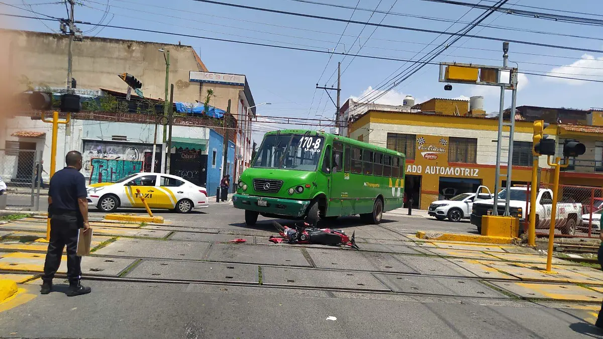 Accidente Moto Transporte publico